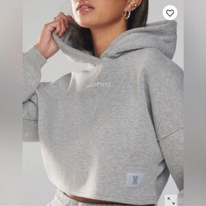 Savage X Fenty Essential Cropped Hoodie with Logo Pullover Platinum Grey Large